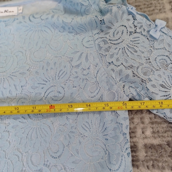 Lace Blouse Top Slit Sleeve W/ Bows Satin Lined Sz S Soft Girl Coquette Blouse - Picture 6 of 12